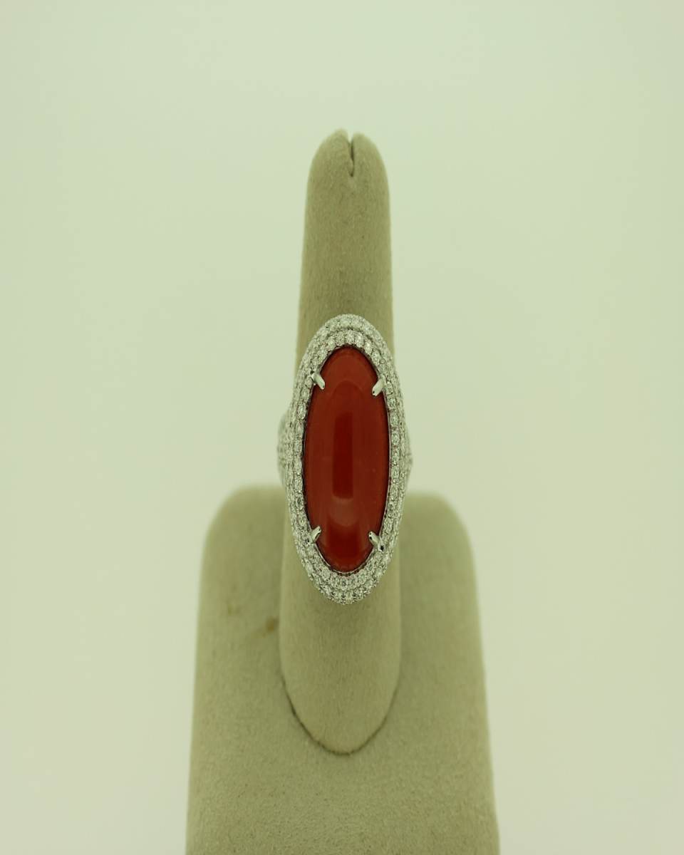 18K DIAMOND & CORAL RING